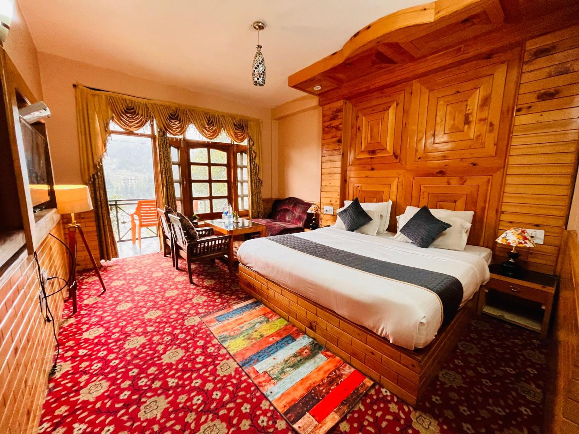 Snow Clad Riverview Hotel & Resort, Manali Extérieur photo